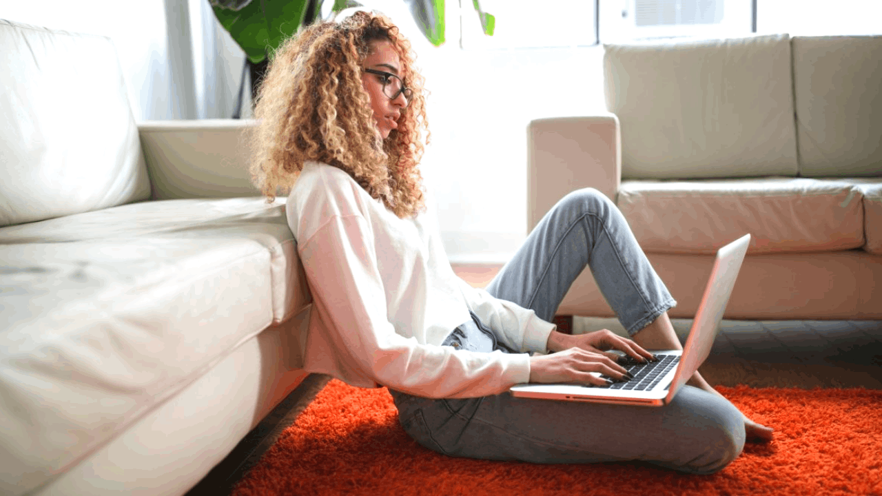 13 Tips to Find a Remote Work-From-Home Job